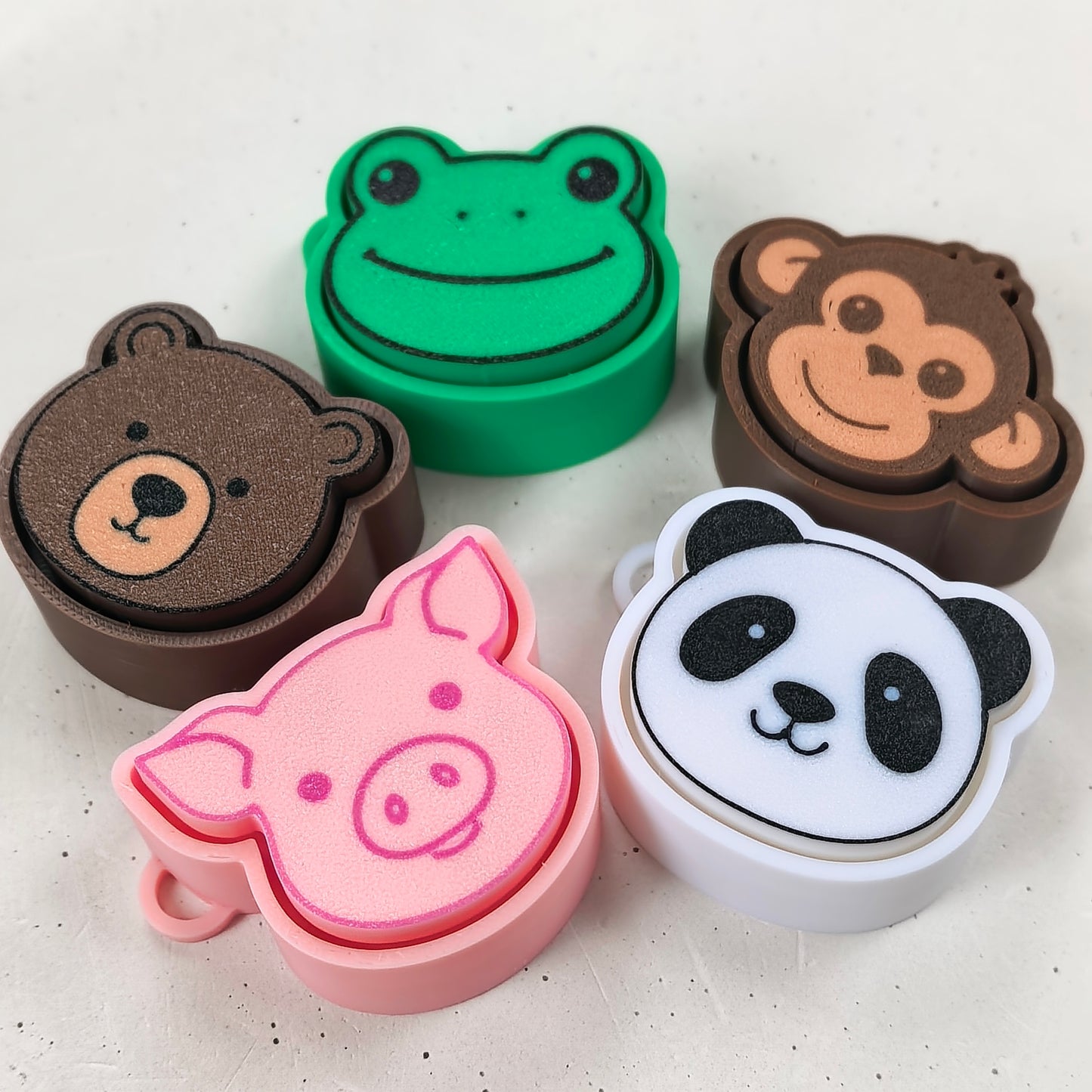 Unassembled for Business❗5pcs Animal fidget Clicker Keychain